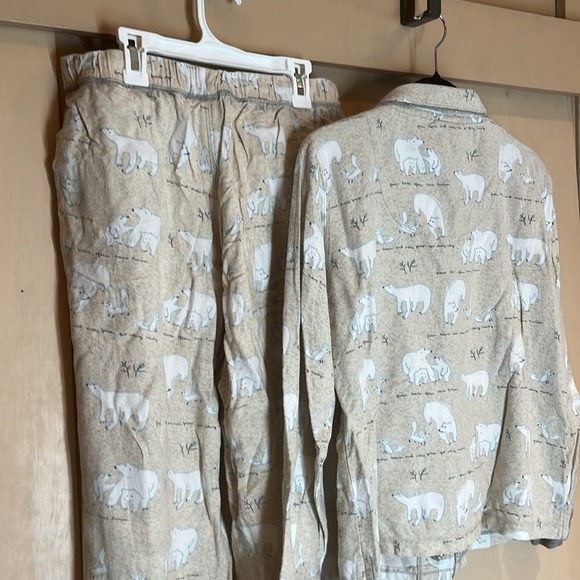 Munki Munki Tan and White Pajama Set with Polar Bear Print preowned SZ Small - Picture 7 of 9